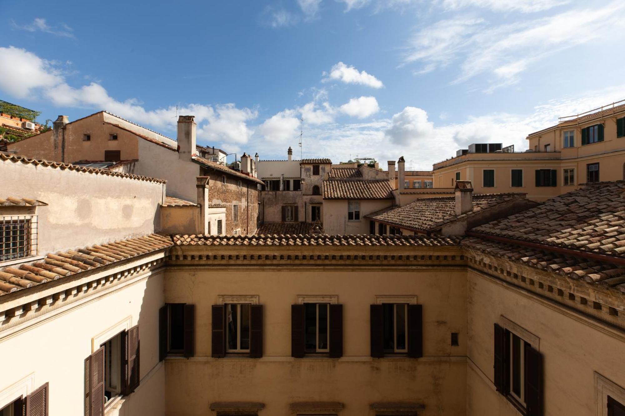 Iflat Vatican & Navona Brand New Chic Apartment *